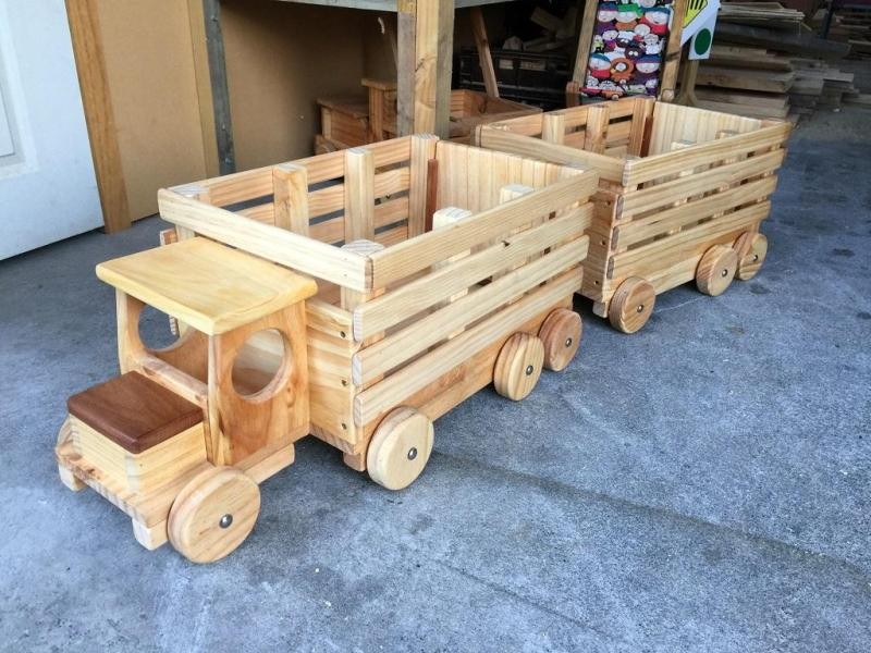 Ride in Stock Truck and Trailer Toy Set