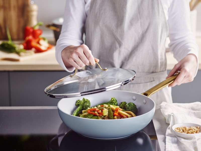 Padova Smokey Blue Covered Wok 28cm/3.7L - GreenPan