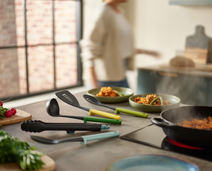 5-piece Utensil Set with storage stand - Joseph Joseph Duo